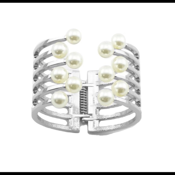 HOST PICK-Silver Cluster Pearl Hinge Cuff Bracelet - Picture 3 of 3
